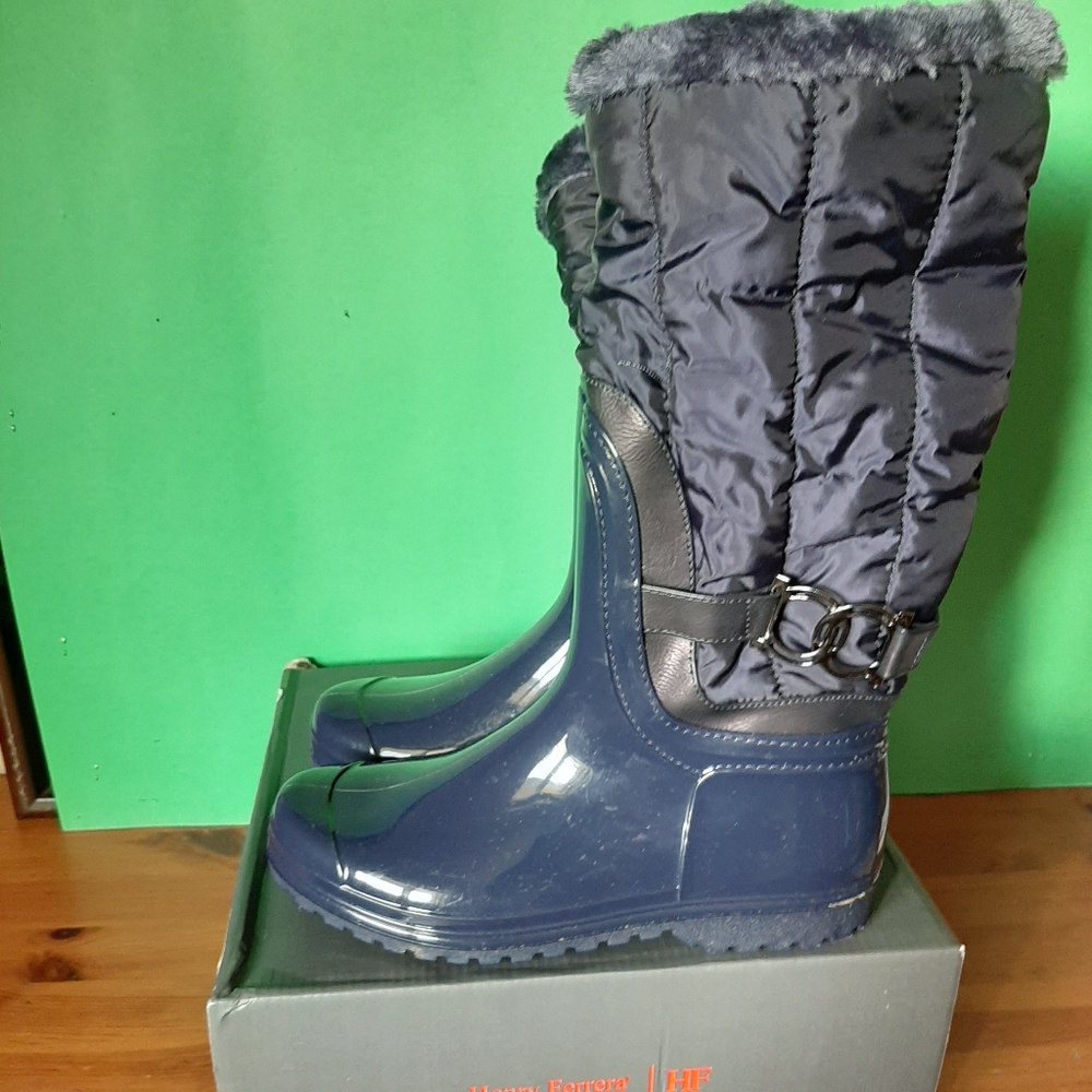 Boots - Picture 2 of 3